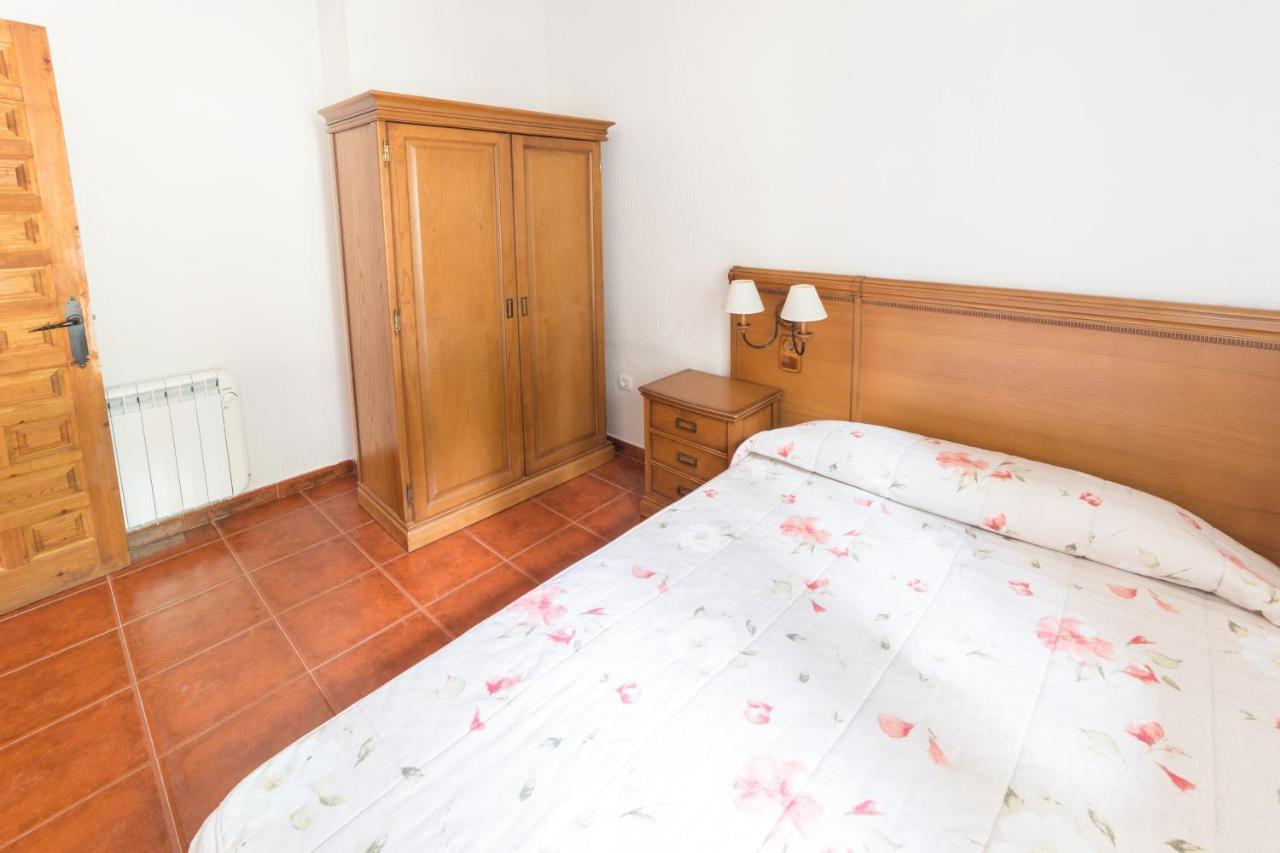 Apartamentos Rurales El Colvillo Trillo Ngoại thất bức ảnh