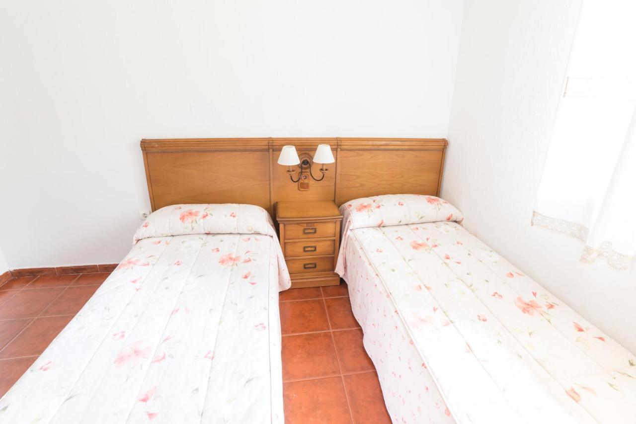 Apartamentos Rurales El Colvillo Trillo Ngoại thất bức ảnh