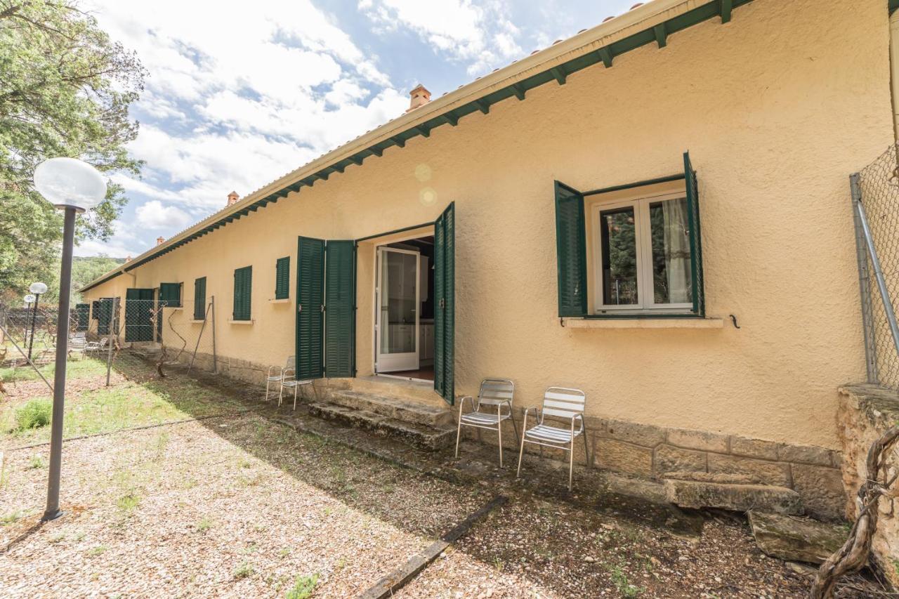 Apartamentos Rurales El Colvillo Trillo Ngoại thất bức ảnh